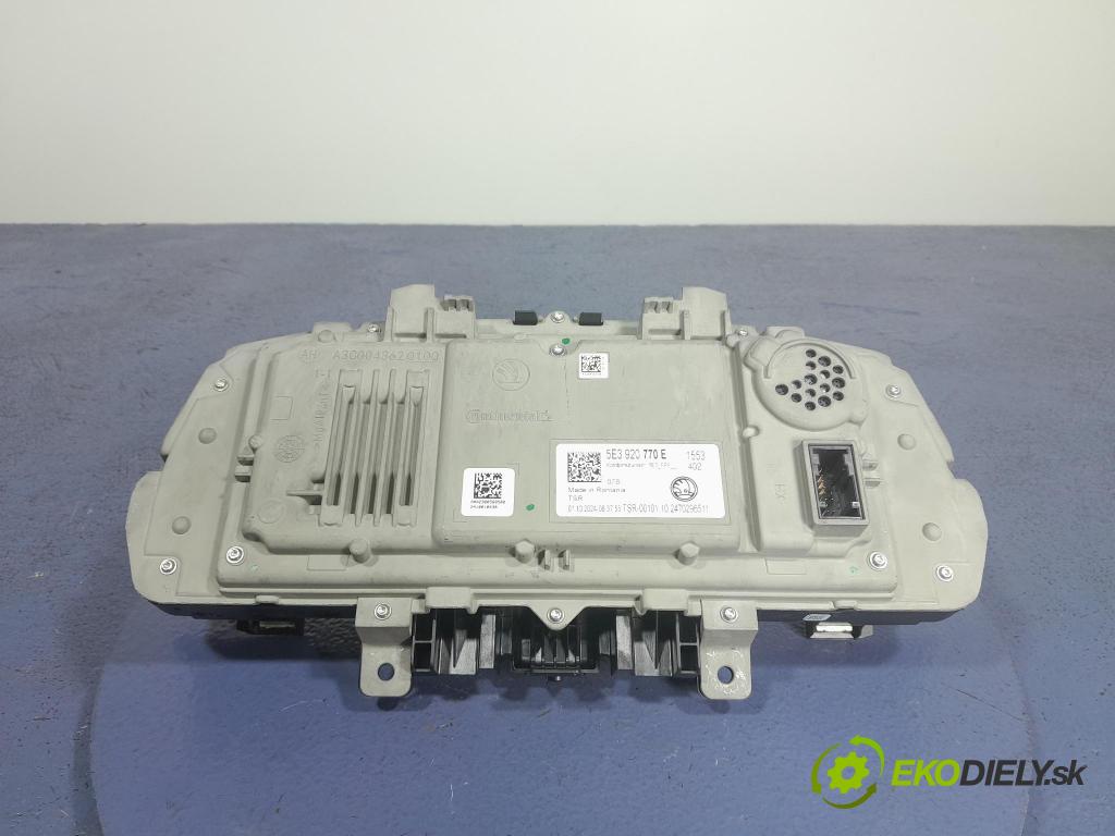 Skoda Octavia 2024 prístrojovka/ budíky 5E3920770E