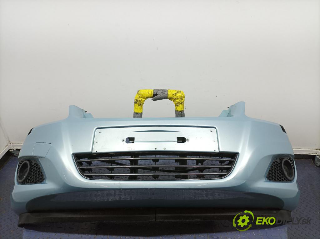 Opel Zafira 2009 nárazník Predné