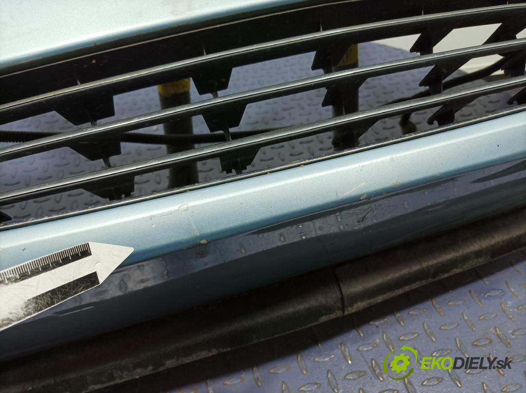 Opel Zafira 2009 nárazník Predné