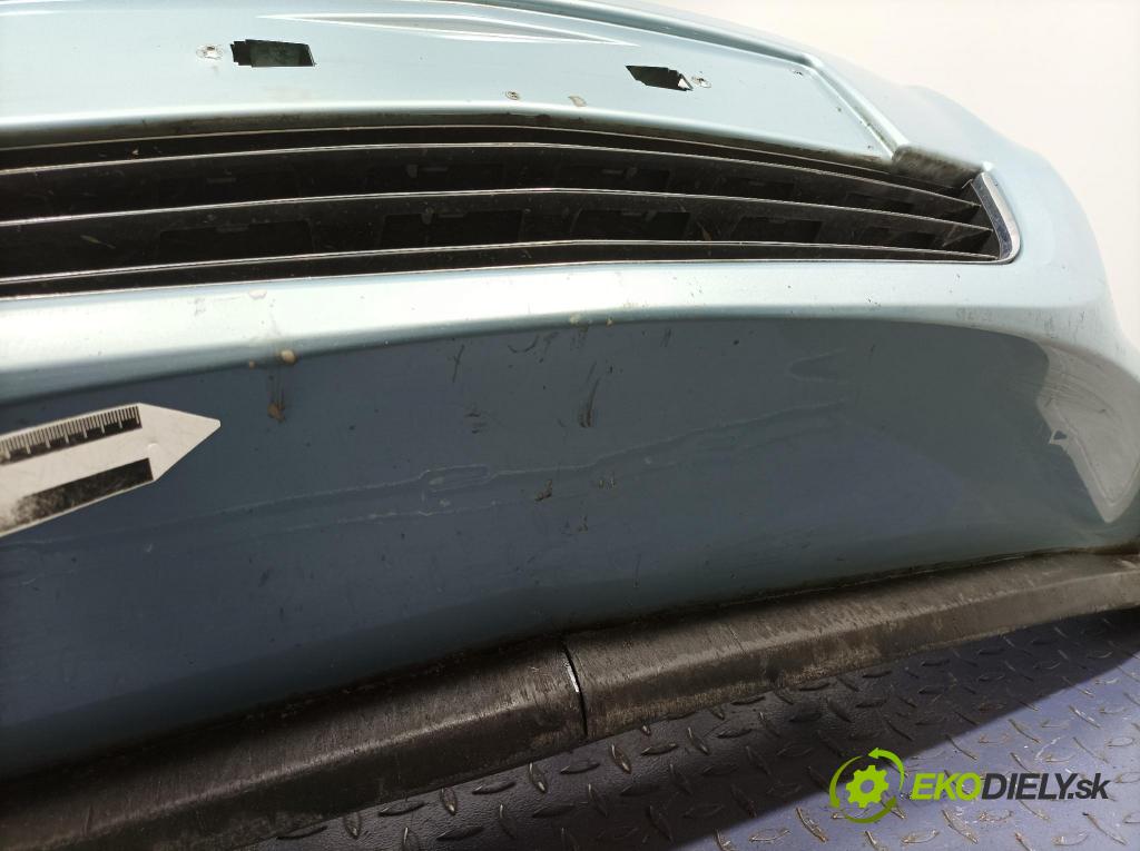 Opel Zafira 2009 nárazník Predné