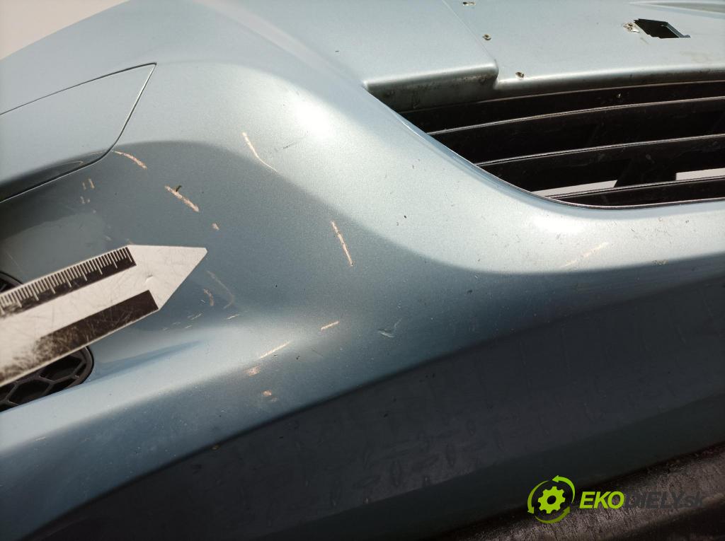 Opel Zafira 2009 nárazník Predné