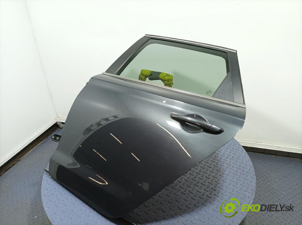 Hyundai I30 2023 dvere zad Vľavo: