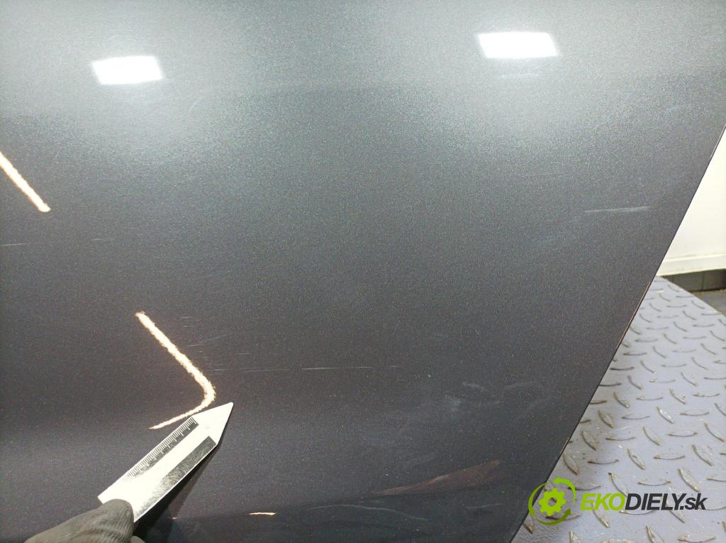 Hyundai I30 2023 dvere zad Vľavo: