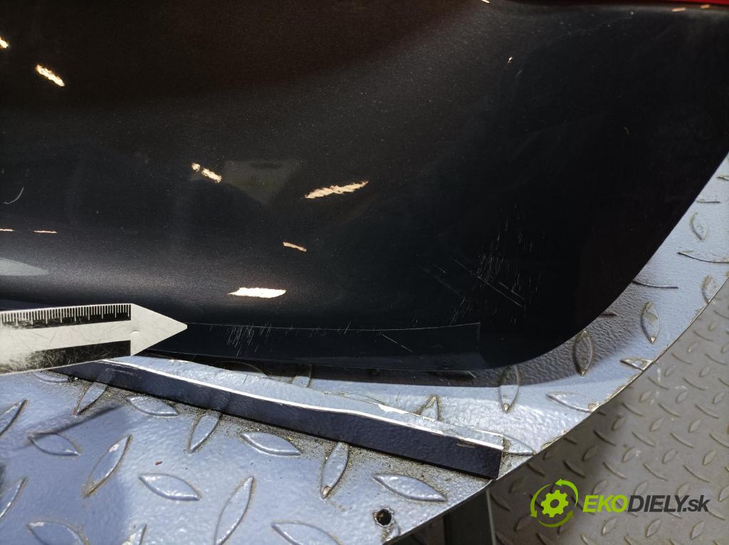 Hyundai I30 2023 zadna dveře kufra: kufra: