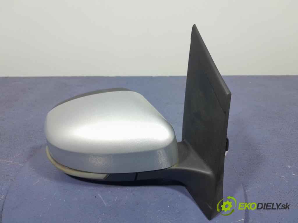 Ford Focus 2009 zrkadlo pravé