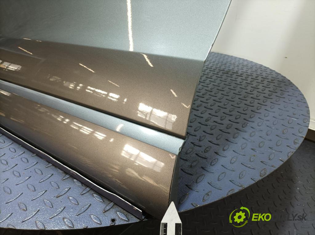 Volvo Xc90 2016 dvere Predné Vľavo: