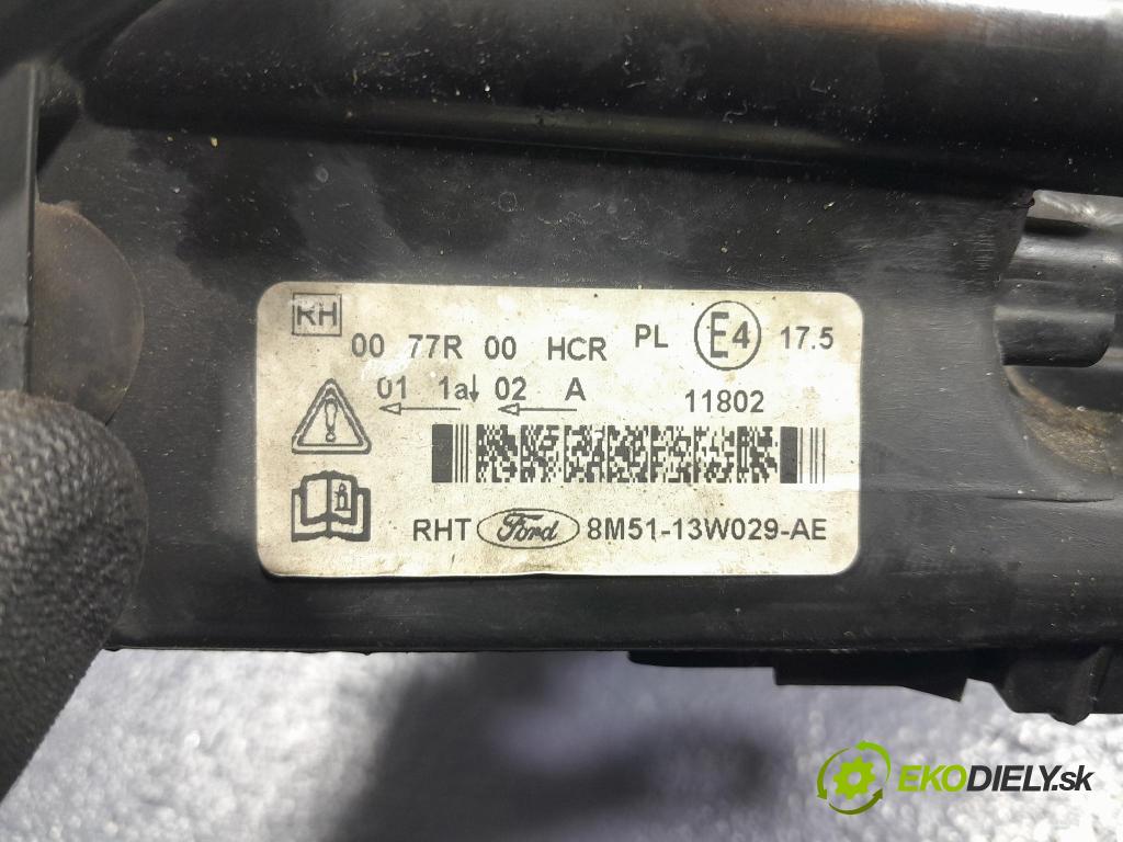 Ford Focus 2009 Reflektor: v pravo: 8M51-13W029-AE