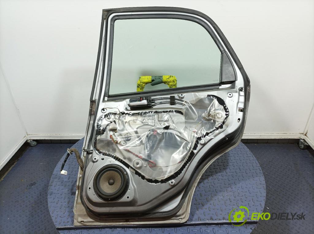 Fiat Sedici 2007 dvere zad pravé 