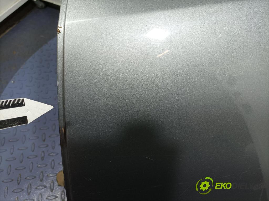 Fiat Sedici 2007 dvere zad Vľavo: