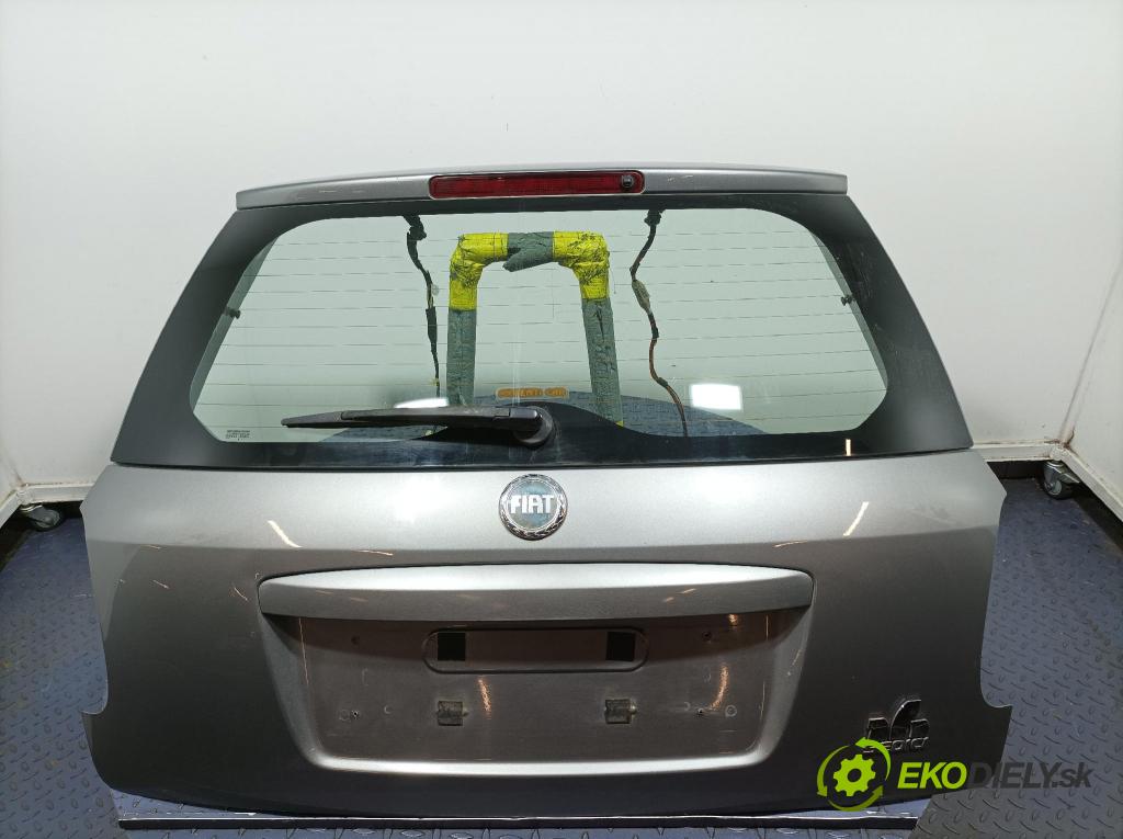 Fiat Sedici 2007 zadna dveře kufra: kufra: