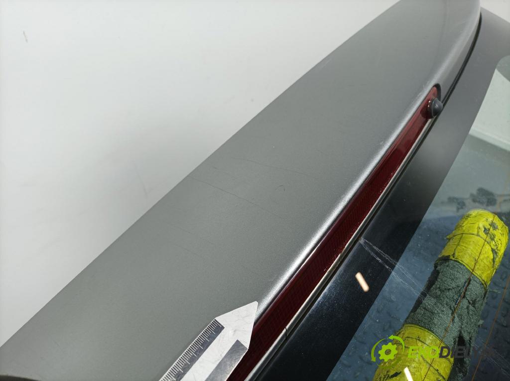 Fiat Sedici 2007 zadna dveře kufra: kufra: