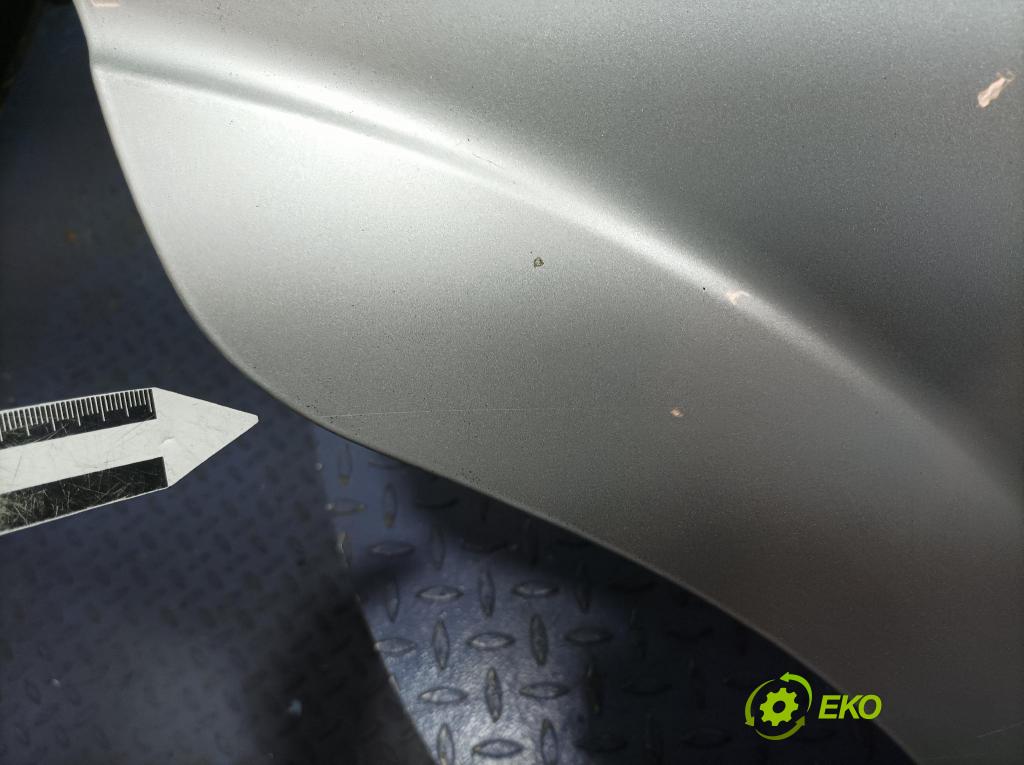 Ford Focus 2009 dvere zad pravé