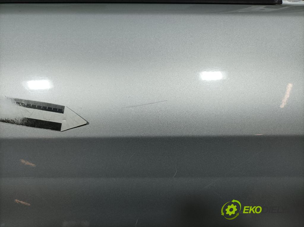 Ford Focus 2009 dvere Predné pravé