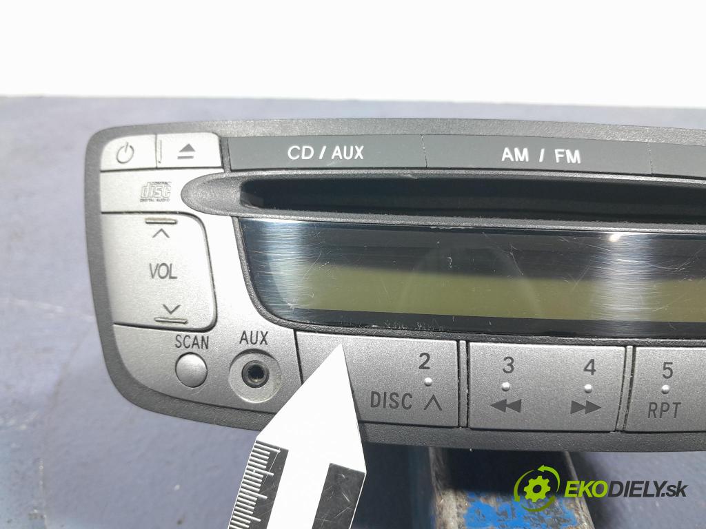 Toyota Aygo 2008 Radio I Navigácia: 86120-0H010