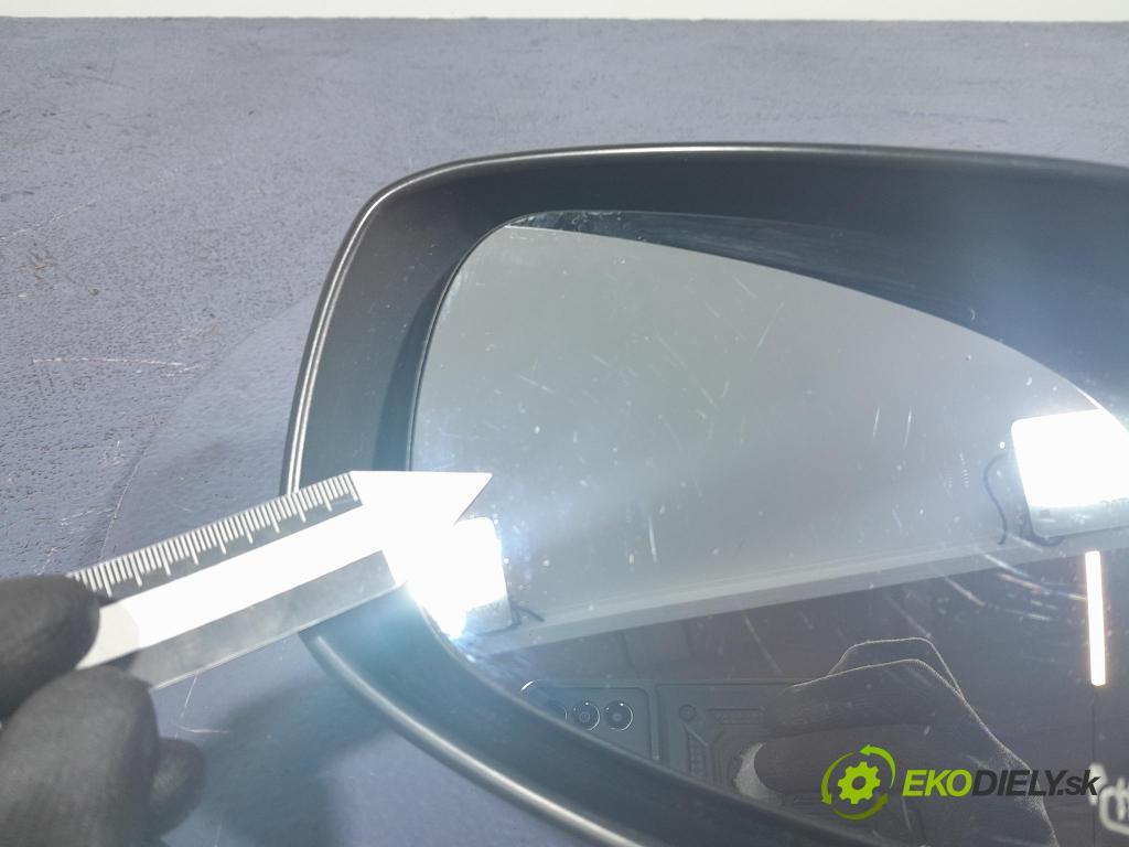 Suzuki Swift 2006 zrkadlo pravé 84701-62J20