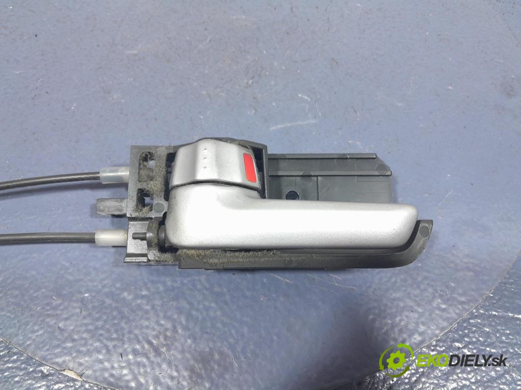 Suzuki Swift 2006 zámok dvere Predné Vľavo: