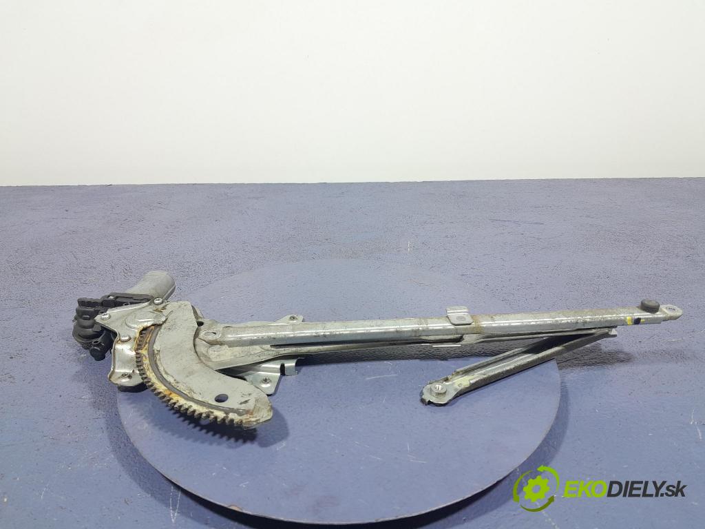 Suzuki Swift 2006 mechanizmus okna Okná: Predné Vľavo: