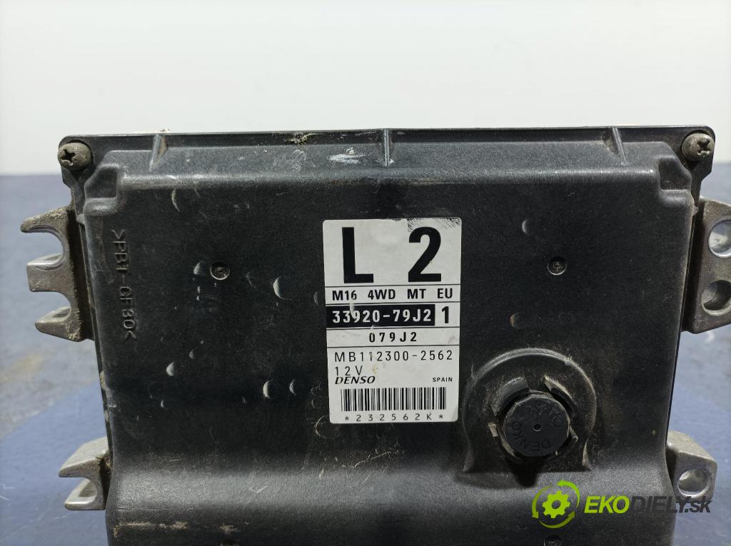 Fiat Sedici 2007 riadiaca jednotka Motor: 33920-79J2