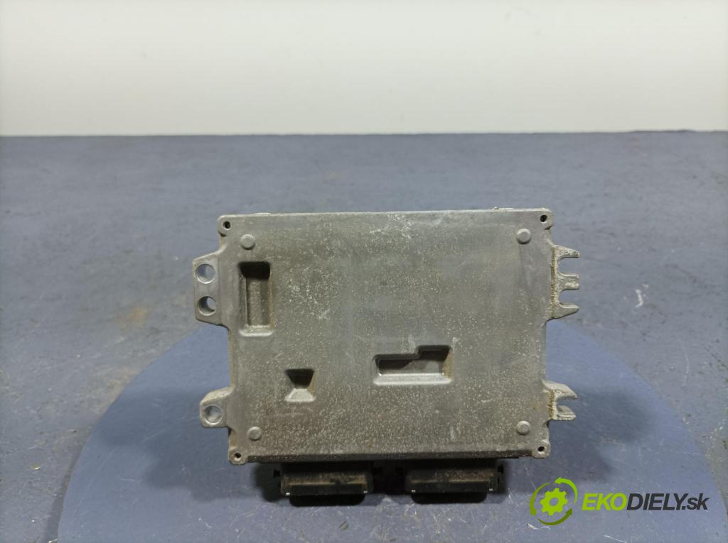 Fiat Sedici 2007 riadiaca jednotka Motor: 33920-79J2