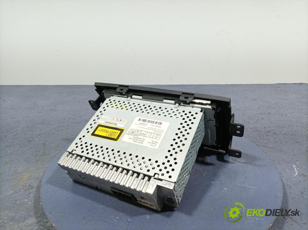 Fiat Sedici 2007 Radio I Navigácia: 39101-79J0