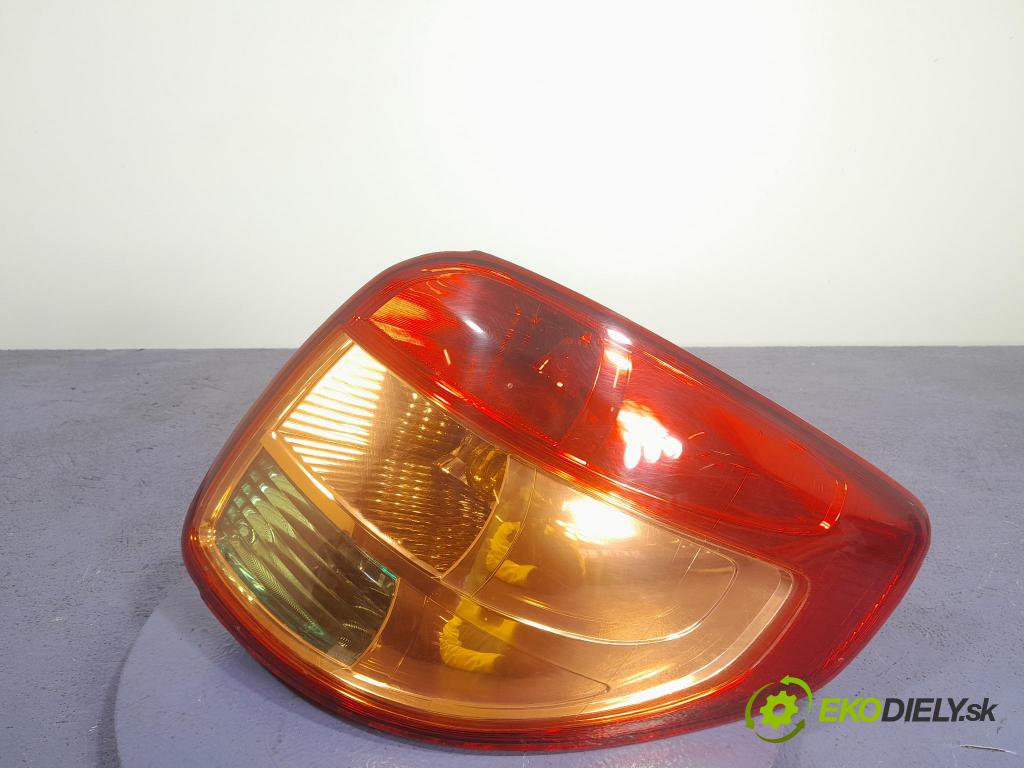 Fiat Sedici 2007 svetlo / reflektor zad Prava: Vonkajsia: