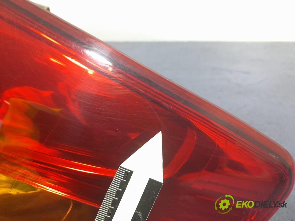 Fiat Sedici 2007 svetlo / reflektor zad Prava: Vonkajsia: