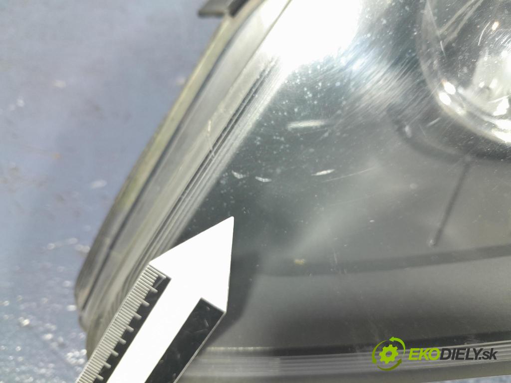 Opel Zafira 2006 Reflektor: Vľavo: 24451052