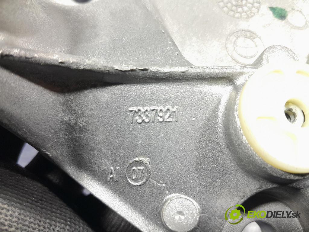 Bmw X5 2023 výstuha Predné: / pas predný 7337921