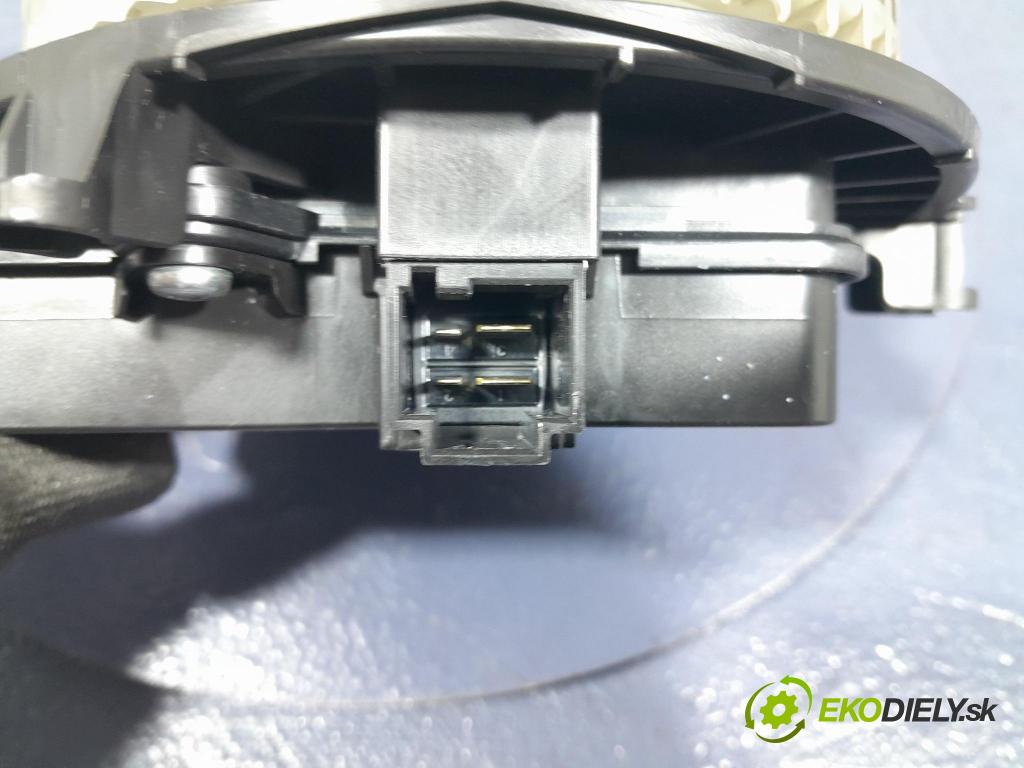 Bmw X5 2023 ventilátor Vzduch: GX022004