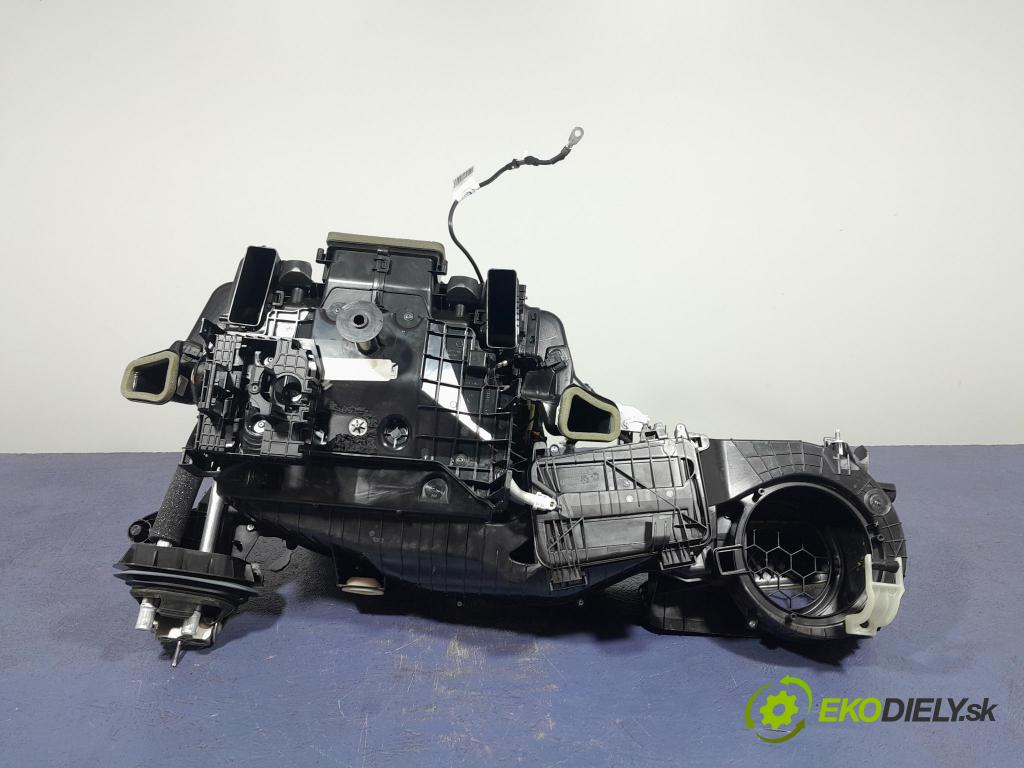 Bmw X5 2023 radiator 6805827