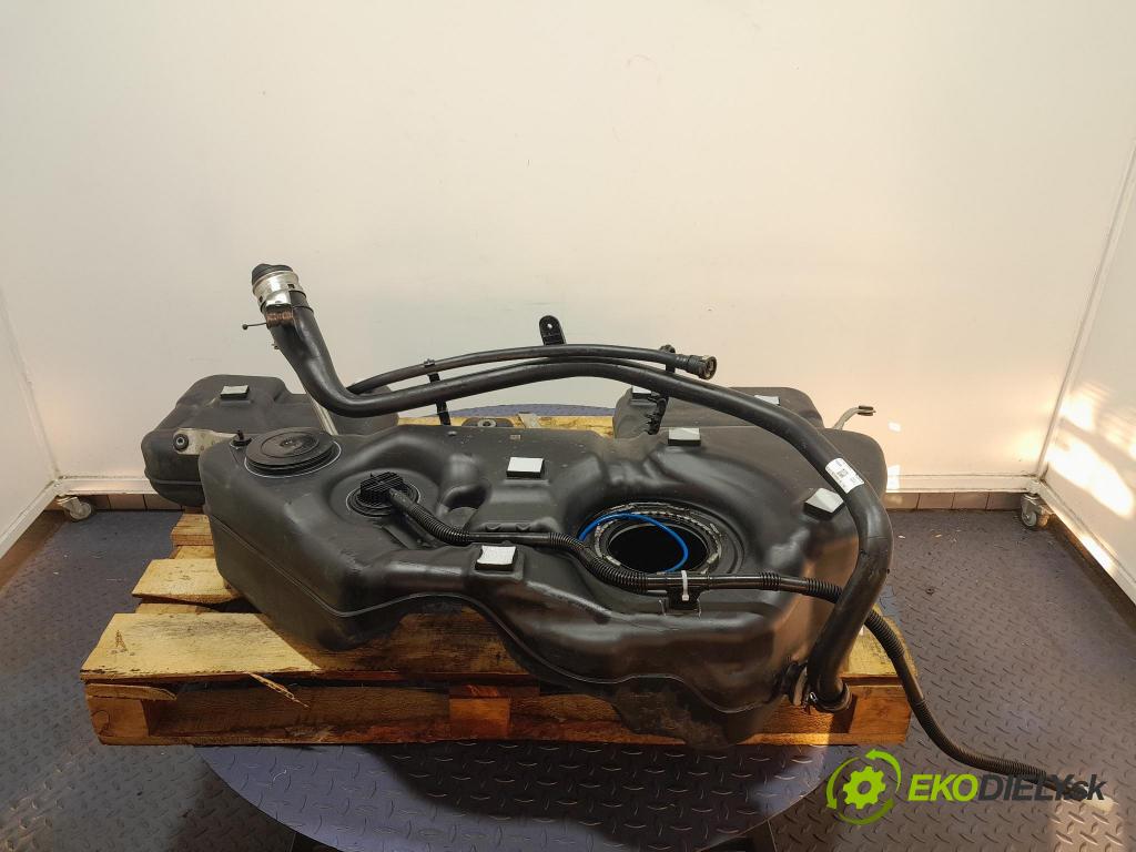 Bmw X5 2023 Nádrž: Paliva: 9454868