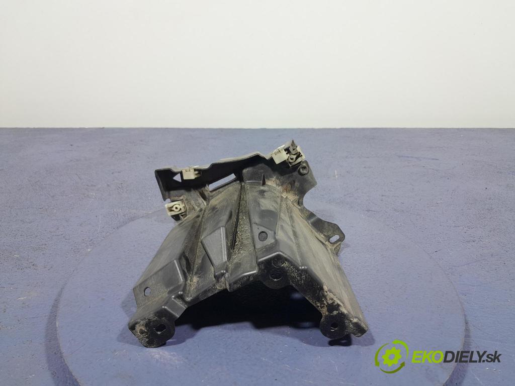 Bmw X5 2023 kryt Plast: podvozek: 7424902