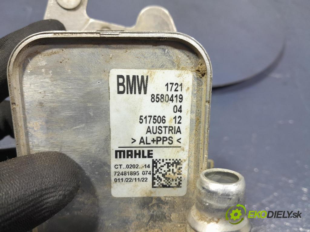 Bmw X5 2023 chladič oleja 8580419