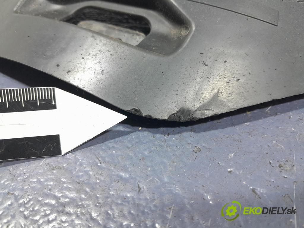 Bmw X5 2023 kryt Plast: podvozek: 6877044