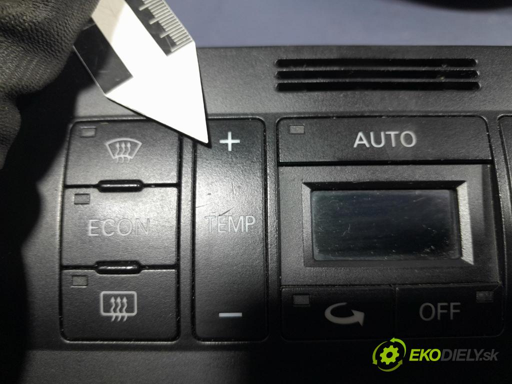 Audi A3 2001 prepínač Klimatizácia: Prúd vzduchu: 8L0820043H