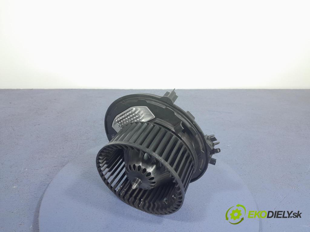 Skoda Octavia 2024 ventilátor Vzduch: 5WB819015