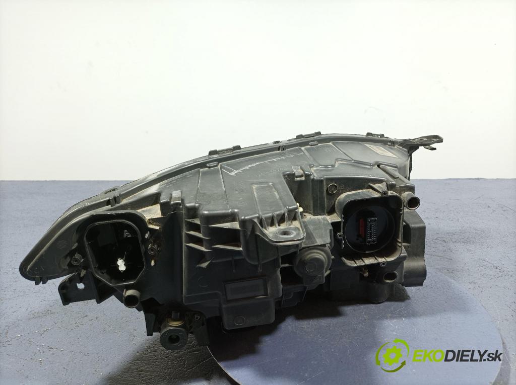 Volvo Xc90 2016 světlo Levý: 31353151