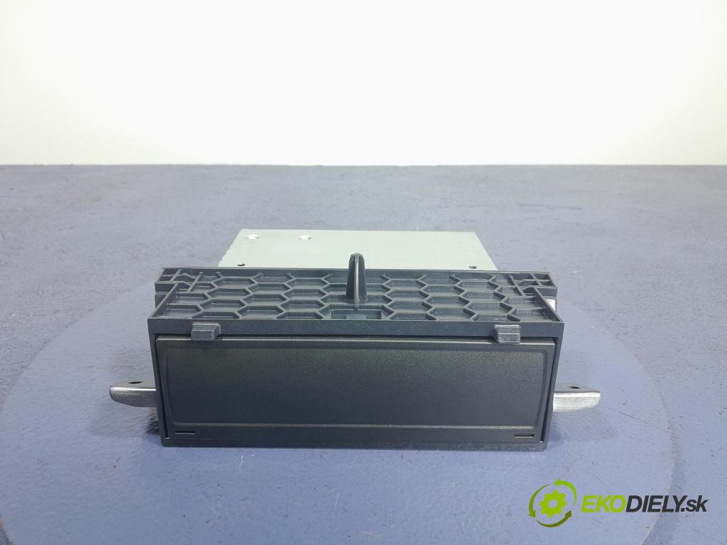 Skoda Octavia 2024 modul Navigacia: 5E7035869A