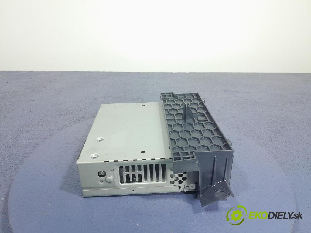 Skoda Octavia 2024 modul Navigacia: 5E7035869A