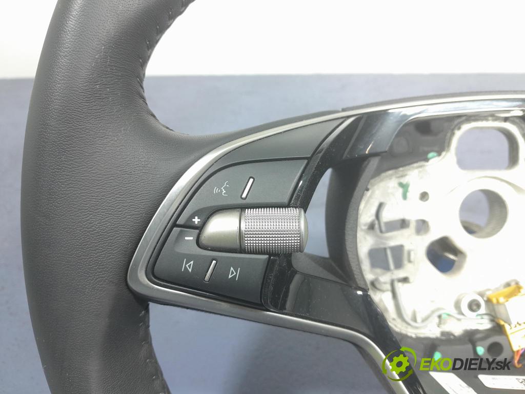 Skoda Octavia 2024 volant 5E3419093CT