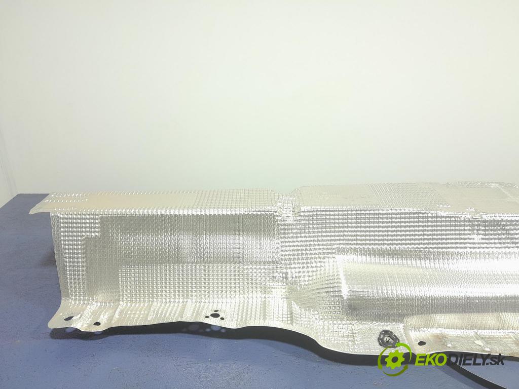 Skoda Octavia 2024 kryt Tepelné: 5Q0825661CA