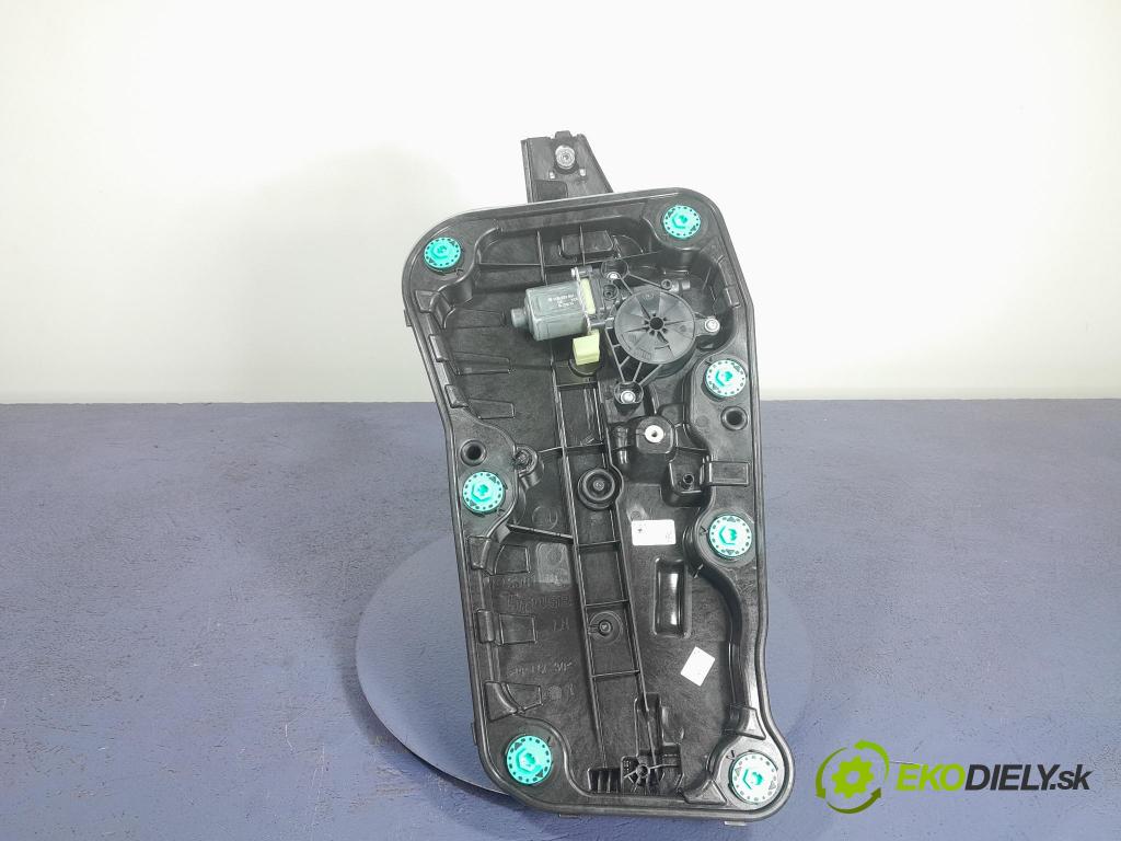 Skoda Octavia 2024 mechanizmus okna Okná: zad Vľavo: 5E3839655