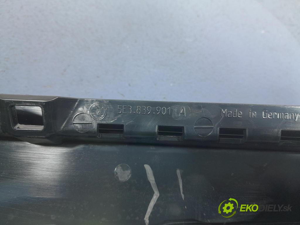 Skoda Octavia 2024 lišta Dekoratívní: 5E3839901A