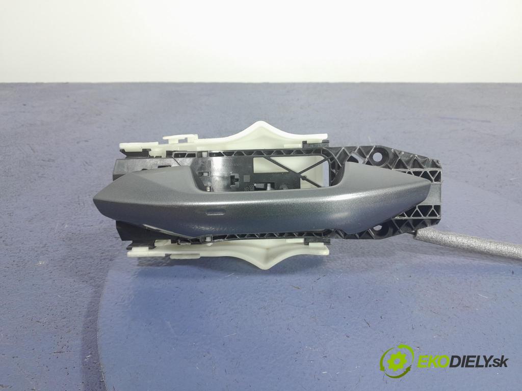 Skoda Octavia 2024 rukoväť zad Prava: 8V0839885