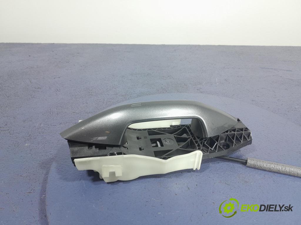 Skoda Octavia 2024 rukoväť zad Prava: 8V0839885
