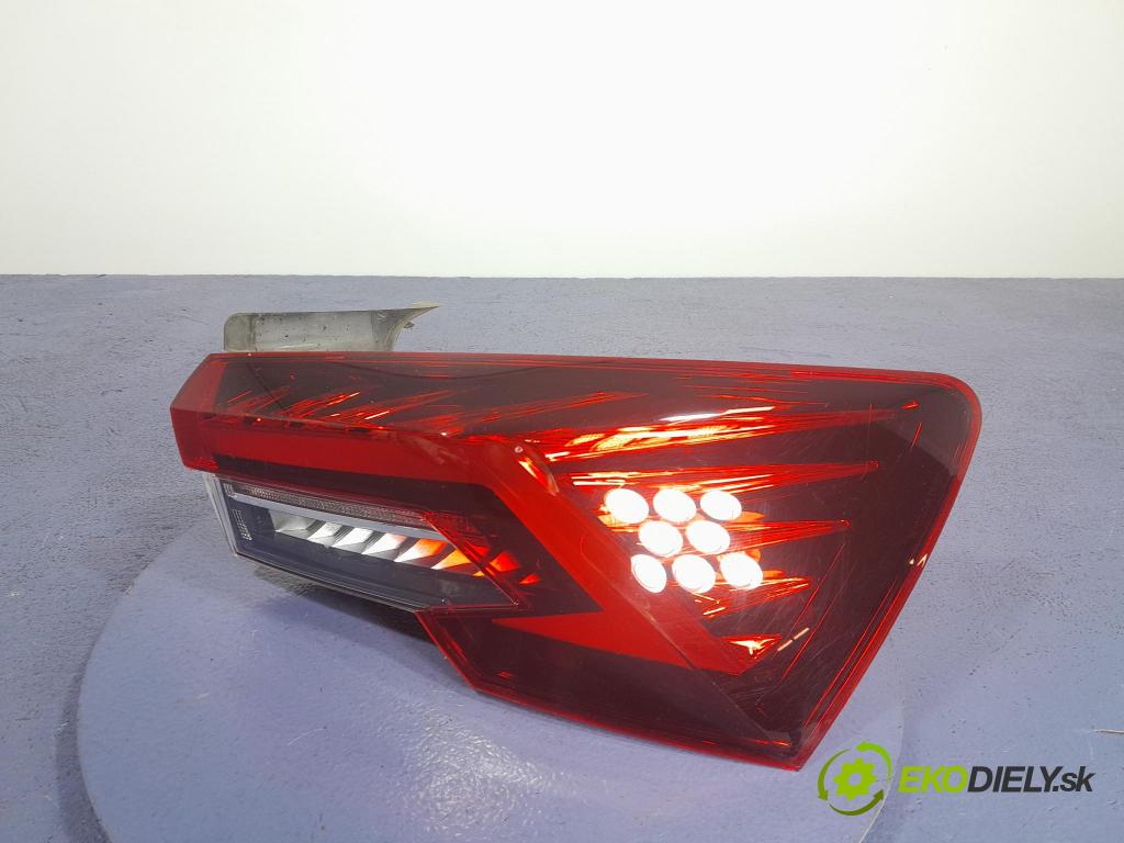 Skoda Octavia 2024 svetlo / reflektor zad Prava: Vonkajsia: 5E3945208B