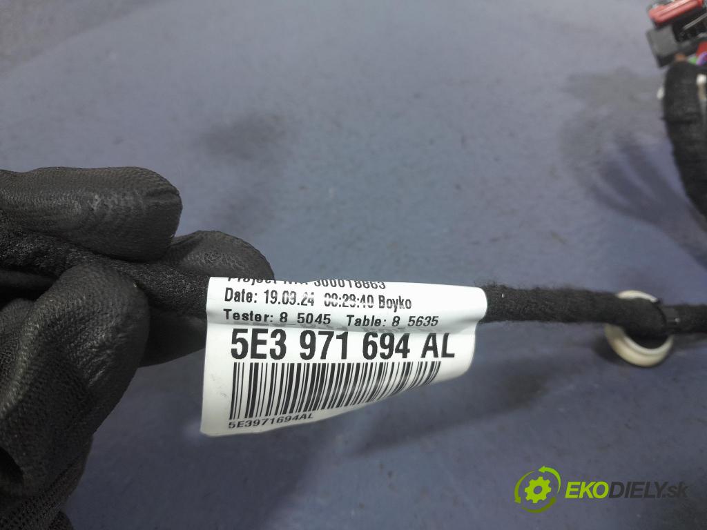 Skoda Octavia 2024 inštalácia Elektrický: 5E3971694AL
