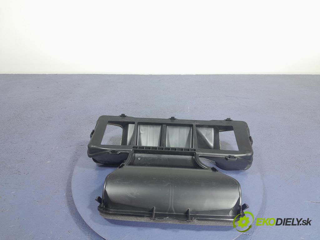 Skoda Octavia 2024 Prívod: Vzduch: 5E4819363