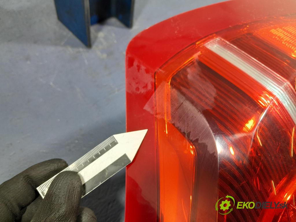 Volvo Xc90 2016 svetlo / reflektor zad Prava: Vonkajsia: