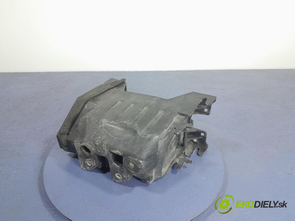 Volvo Xc90 2016 skrinka Poistky: 31353780